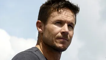Cum a fost, de fapt, condus Felix Baumgartner pe ultimul drum. Momentul emoţionant de la ceremonie a făcut-o pe Mihaela Rădulescu să plângă
