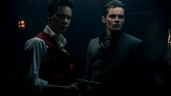 Freddy Carter vine pentru prima dată la Comic Con România: Kaz Brekker, liderul Crows, își întâlnește fanii din București