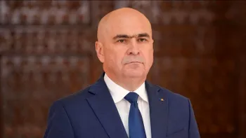 Ilie Bolojan nu e pus pe curățenie doar în administrația publică. Cum a fost surprins la congresul PNL: „Face astfel de gesturi de mult”