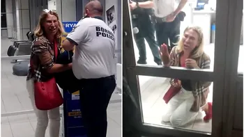 Moment tulburător pe un aeroport din Bulgaria: o femeie cade în genunchi și imploră să fie lăsată să urce în avion după ce i-a fost refuzată îmbarcarea pentru bagajul prea mare