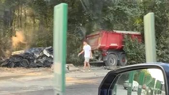 Momentul în care are loc accidentul de pe Centura București. Șoferul autoturismului nu a avut nicio șansă. Basculanta a distrus parapetul și l-a zdrobit