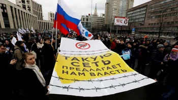 Cum și-a construit Rusia propriul internet, s-a izolat de restul planetei, iar rușii au ajuns să trăiască într-o bulă informațională