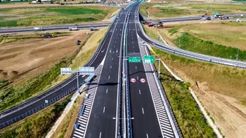 Şoferii, nemulţumiţi de intrarea pe A1 de pe A0. Conducătorii auto, dezorientaţi de şosea: 