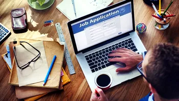 Inteligența artificială te poate ajuta să-ți găsești un job: 6 instrumente utile și pentru români