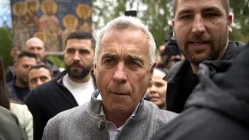 Călin Georgescu, trimis în judecată pentru promovarea cultului criminalilor de război. Fostul candidat la prezidențiale este acuzat că a elogiat personaje precum Ion Antonescu și Corneliu Zelea Codreanu