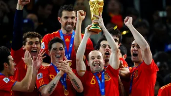 11 iulie în istorie: de la pacea sângerândă la recorduri mondiale și răsturnări de regimuri