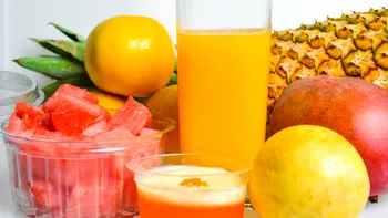 Topul fructelor cu cel mai mare conținut de apă. Sunt perfecte pentru zilele caniculare, spun experții