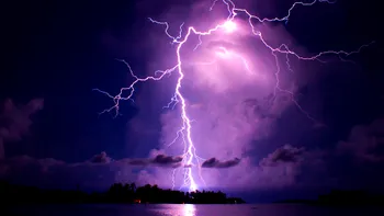 Vremea se schimbă radical: 3 zile cu furtuni electrice și ploi torențiale. Avertisment de la AccuWeather