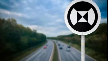 Indicatorul circular alb-negru zăpăceşte şoferii în trafic. Se întâlneşte în Germania, însă prea puţini ştiu ce semnifică