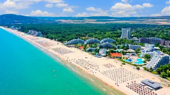 România şi Bulgaria, soluţia turiştilor străini care fug de canicula din Grecia, Spania şi Italia. Cum se va schimba turismul de la Marea Neagră în următorii ani