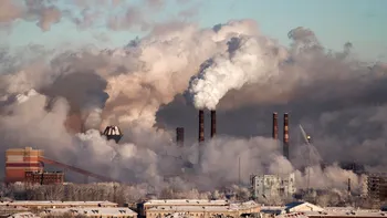 Nivelul de poluare al țărilor bogate, în atenția Curții Internaționale de Justiție. Cum ar putea reduce efectele schimbărilor climatice la nivel global