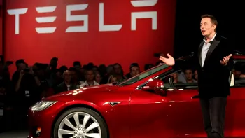 Ai încredere în mașina pe care ai cumpărat-o de la Elon Musk? S-ar putea ca ea să aibă alte planuri. Tesla face și apoi tace