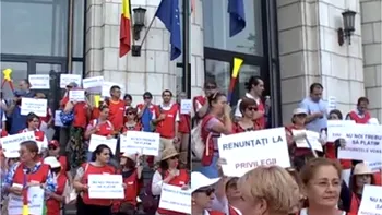 Noi proteste în sectorul bugetar: Angajații Caselor de Pensii și ai MIPE ies în stradă. Se pregătește greva generală