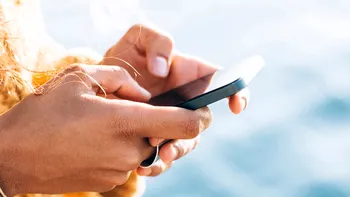 Tăcerea digitală rupe prietenii reale: De ce ignori mesajele prietenilor și îți distrugi relațiile, conform experților
