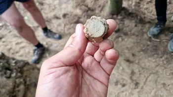 Descoperire unică în județul Sibiu: A fost găsită o ștanță monetară dacică de peste 2.000 de ani