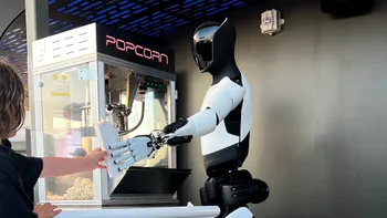 Prețioșii roboți Optimus servesc floricele la primul restaurant al lui Elon Musk. Ce mănânci la Tesla Diner