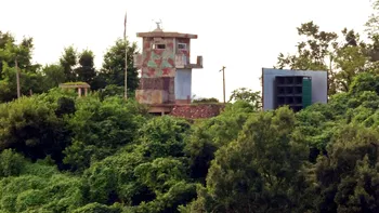 Coreea de Nord demontează boxele gigantice de la granița cu Sudul, folosite pentru propagandă. Gestul care a determinat această decizie