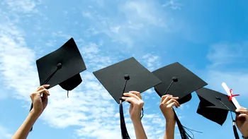 Când începe facultatea în toamna lui 2025. Calendar an universitar 2025-2026