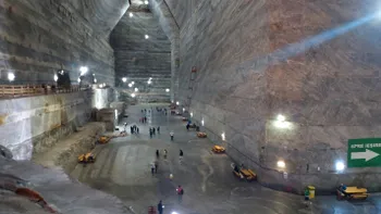 Comorile României din adâncuri din care am putea câştiga bani frumoşi. Turiştii străini sunt fascinaţi de ele, sunt unice