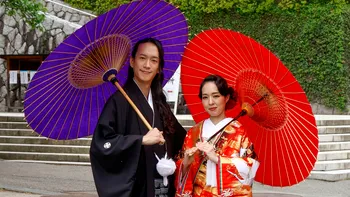 De ce folosesc japonezii umbrele chiar și când e soare? Ce rol au aceste accesorii