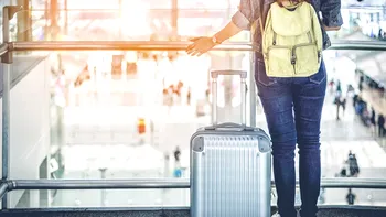 Gata cu bagajele pierdute. Trucul unei însoțitoare de zbor dacă ai escală, aşa nu mai stai cu stres în vacanţă