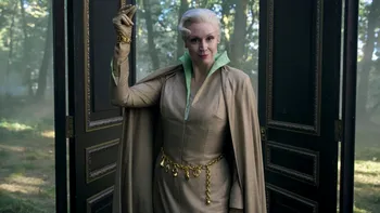 Gwendoline Christie revine în sezonul al doilea din Wednesday: surpriza pregătită de Netflix pentru fani VIDEO