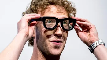 Șeful Facebook, Zuckerberg, spune că cei care nu vor purta ochelari inteligenți vor rămâne „dezavantajați cognitiv”