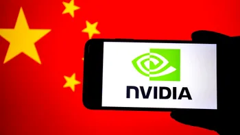 Nvidia negociază cu Washingtonul permisiunea de a lansa un nou cip AI pe piața chineză