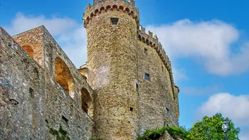 Sat de vânzare în Italia. Cât costă să te faci moşier într-o zonă superbă. Potenţialul de afaceri este uriaş