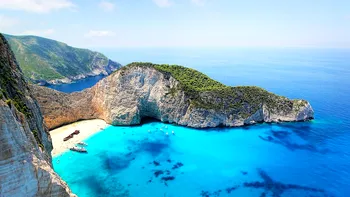 Unde să pleci în vacanță în septembrie 2025. Cele mai ieftine destinații turistice în prima lună de toamnă