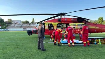 Accident grav în Bulgaria: Un copil român de 8 ani și mama sa, răniți și aduși de urgență la București cu un elicopter Black Hawk