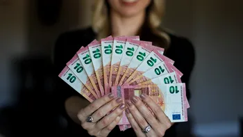 Afacerea pe care o româncă a transformat-o într-o mină de aur. A făcut avere cu o fermă de animale periculoase