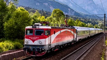 CFR suplimentează trenurile în minivacanța de Sfânta Marie. Rutele pe care vor circula mai multe vehicule feroviare