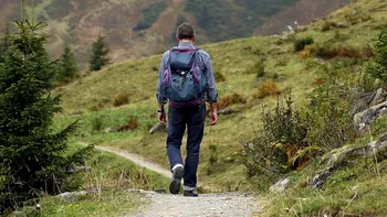 Românii se aventurează pe munte fără să fie pregătiţi: nouă răniți și un deces în doar 24 de ore, în România. Sfaturile echipelor Salvamont pentru a evita pericolul