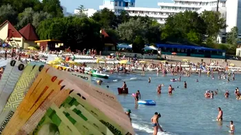 Un meniu cu ciorbă şi felul doi costă doar 30 de lei la Eforie, în august. Nici preţurile la pizza sau peşte nu sunt foarte mari: ”Super mâncarea”