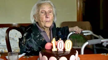 Sângele centenarilor ascunde indicii esențiale despre longevitate. Ce au descoperit oamenii de știință