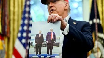 Frustrat de situaţie, Donald Trump a trecut la ameninţarea Rusiei cu sancţiuni economice: 
