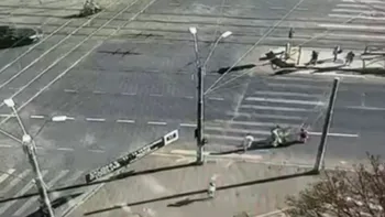 Greşeala făcută de femeia care a murit lovită de o trotinetă pe trecerea de pietoni din Bucureşti. Filmul tragediei