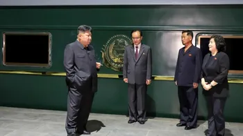 Viteză de CFR, dar în lux și opulență: Kim Jong Un a ajuns la Beijing cu trenul său verde blindat