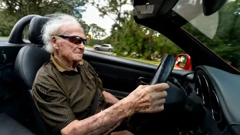 Mașina care te anunță dacă, din întâmplare, ești prea bătrân ca să conduci. Cum funcționează, de fapt, invenția de la General Motors