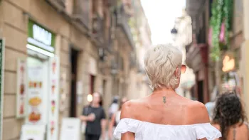 O româncă stabilită de două decenii în Italia, deranjată că italiencele sunt criticate: 