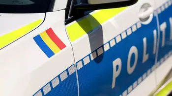 Schelet uman găsit într-o zonă izolată din Ceahlău. Polițiștii cred că ar fi vorba de un bărbat dispărut acum 20 de ani. Ce au găsit lângă el