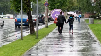 Trei zile de ploi și frig în România. ANM anunță că temperaturile scad și mai mult în toată țara