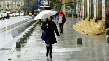 Val de frig în România. Temperaturi cu 10 grade mai mici față de zilele trecute. Cât ține vremea urâtă, vești proaste de la meteorologi