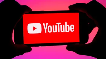 Google șterge 3.000 de videoclipuri YouTube care ascundeau malware în „programe sparte” și hack-uri false