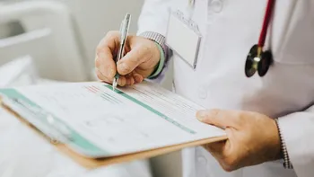 Singurele servicii medicale de care beneficiază românii neasigurați. Lista completă după desființarea coasiguraților