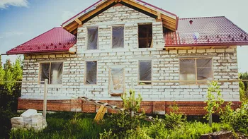 Cât costă să ridici o casă de 120 de metri pătraţi la roşu, în 2025