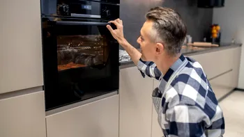 80% dintre oameni folosesc cuptorul greşit. Setările corecte pentru fiecare preparat în parte