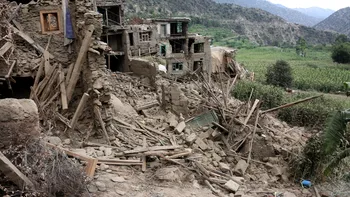 Cutremur cu magnitudinea 5,2 în Afganistan, în aceeași zonă afectată de seismul produs în noaptea de duminică spre luni. Salvatorii încă mai caută supraviețuitori sub dărâmături