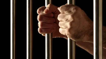 Se schimbă Codul Penal, închisoare până la 5 ani pentru românii care practică meserii fără drept, studii în spate și diplome obținute ilegal